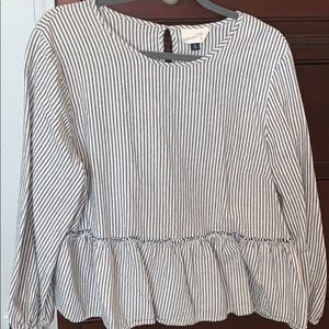 Universal Thread Peplum Top